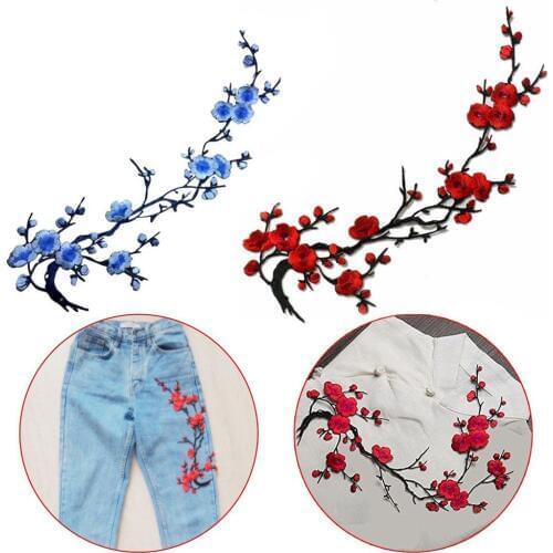 New Plum Blossom Flower Applique Clothing Embroidery Patch Fabric Sticker Iron On Sew On Patch Craft Sewing Repair Embroidered