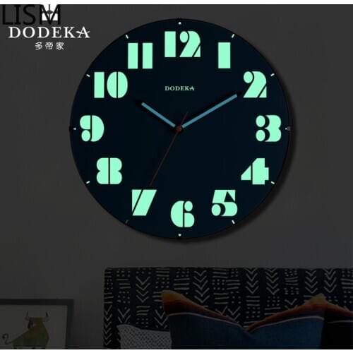 Digital Wall Clock European Modern Minimalist Living Room Clock Personality Creative Fashion Atmospheric Luminous Clock Zegary