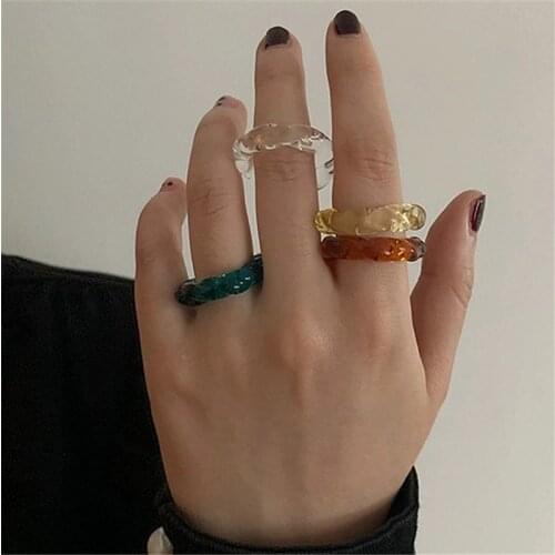 2021 New Transparent Acrylic Twist Round Rings Colorful Geometric Clear Rings for Women Girls Summer Person Travel Jewelry Gifts