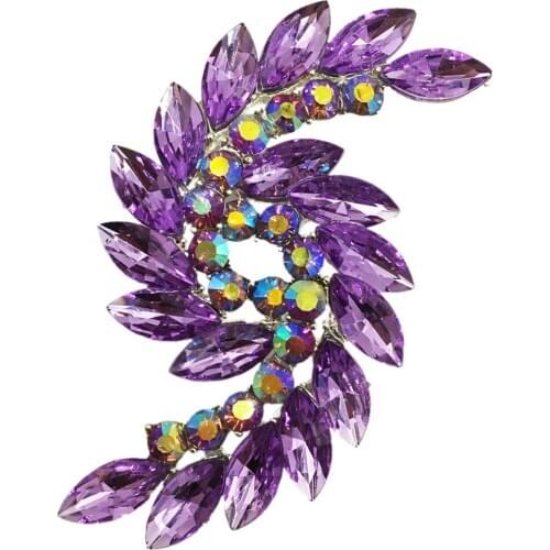Lilac Flower Brooches Wholesale Fashion Bridal Wedding Boutonniere Holding Flower Accessories BRO24