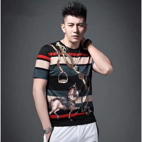 Short sleeve T-shirt male popular logo trend in the new spring and summer 2021 men half sleeve