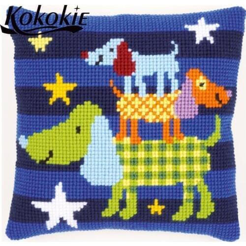 Handmade embroider Needlework kits cross stitch set sales cartoon dog 3d embroidered mats knitting needles kit for pillowcase