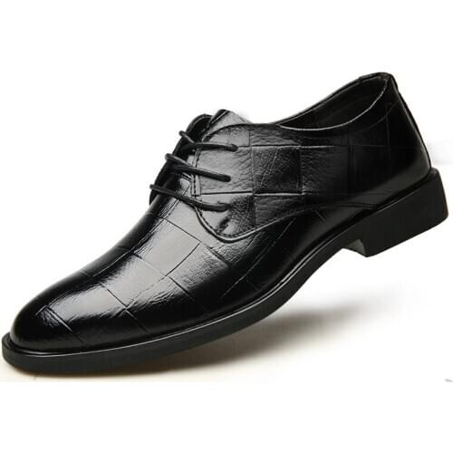 New mens dress shoes fashion leather breathable wedding shoes wild pointed casual shoes lightweight comfortable shoes men