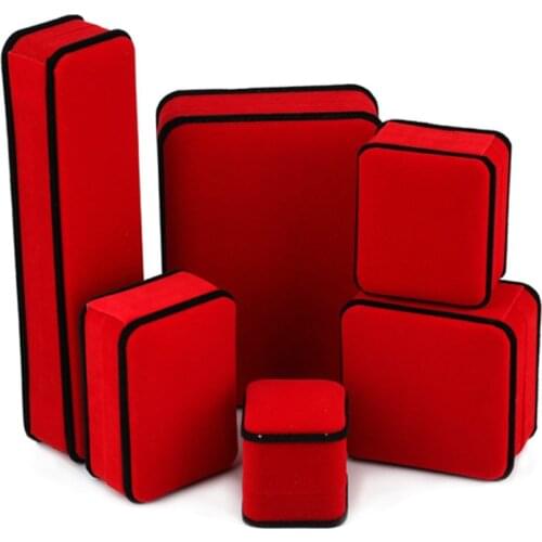 High Quality Red Velvet Jewelry Display Box Ring Bracelet Pendant Necklace Gift Box Packaging Wedding Rings Organizer Case