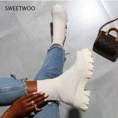 2021 Autumn Winter New Couple Socks Shoes Women Thick-soled Casual Large Size Net Red Knitted Short Boots Women
