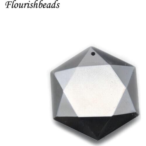 New Technological Design Expensive Metal Titanium Hertz Faceted Hexagonal Square Shape Pendant Fashion Jewelry Necklace Makings