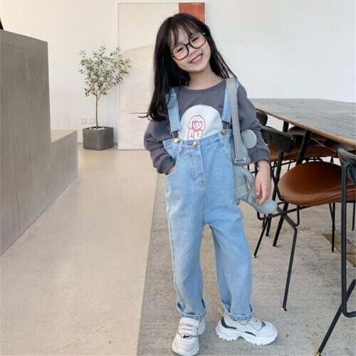 2021 Spring New Arrival Kids Girl Denim Overalls Pants Fashion Solid Loose 100% Cotton Jeans Jumpsuit Children Clothes For 2-7T