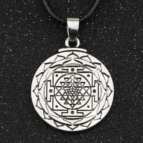 Sri Yantra Necklace Hindu Sacred Geometry Buddhist Mandala Amulet Symbol Vintage Pendant Fashion Yoga Jewelry Women Wholesale