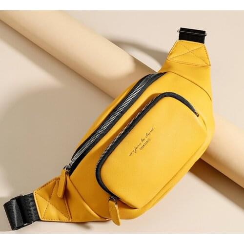 HU WAI JIAN FENG Women's Waist Bags