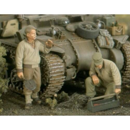 1/35 Resin Figure Model Kit Unassambled Unpainted 1052(2 figures NO TANK)