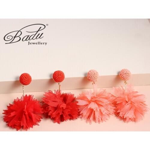 Badu 4 Colors Hyperbole Flower Pendant Earrings for Women Fashion Trend Hot Yarn Earrings Wedding Temperament Jewelry for Girl