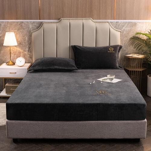 1 pc Coral Fleece Mattress Cover With Elastic Single Bed Protection Pad Solid Color Plain Dyed Simple Style Queen Fitted Sheet