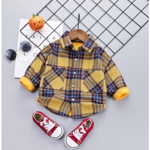 Autumn/winter Korean childrens clothes for boys and boys plaid shirt plus velvet long-sleeved shirt