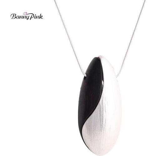 Banny Pink Ethnic Wishful Sandal Wood Pendant & Necklace For Women Chunky Alloy Wooden Mix Pendant Long Snake Chain Necklace