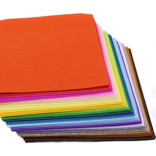 1 mm Thickness Square Hard Felt Sheets Non-woven Polyester Fabrics For DIY Felt Crafts Scrapbook Feutrine Feltro 20cm*20cm