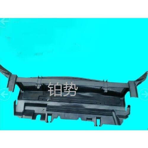 Car Air duct wind deflector 2014-mer ced esb enzE250 E300 E350 W212 E250 E300 E350 W212 A2125053130/2125053130