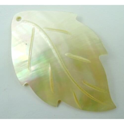 Fashion 64*41MM Natural Sea SHELL hand-carved Leaves Pendant Beads necklace 5PC Jewelry Findings Free shipping