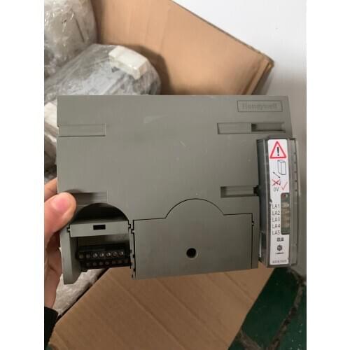 XCL5010 XDL505 USED one , Servo DRIVER , Good Working