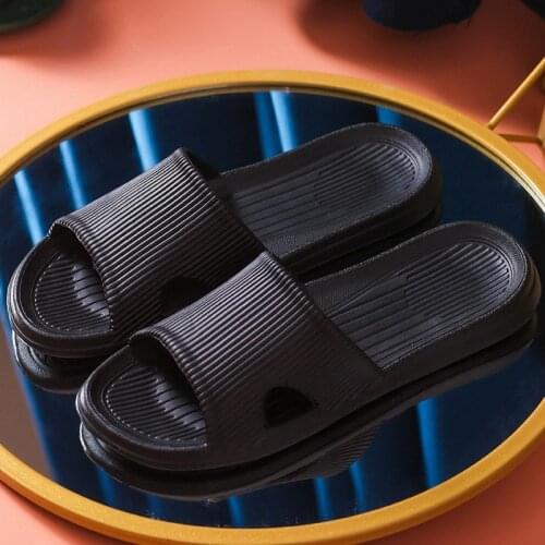 New Couples Stylish Adult Sandals Slip-Proof Thick-Soled Indoor Outdoor Slippers Men Flip Flops House Sleepers Shoes Woman Home