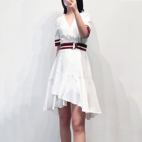 Patads French fashion splicing belt lady Ruffle short sleeve V-neck dress spring and summer r20665e