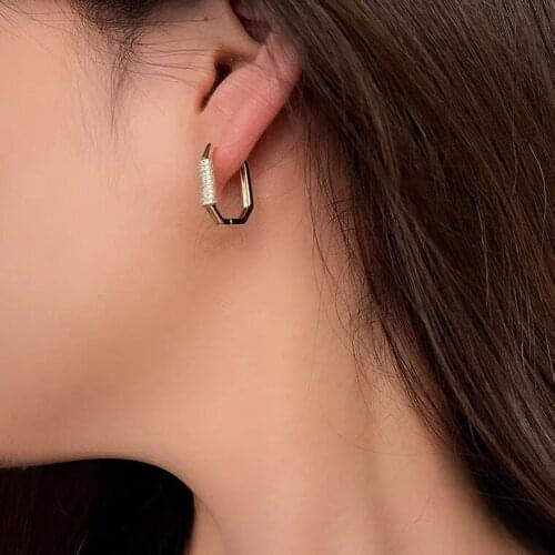 KARASU Earrings Rings