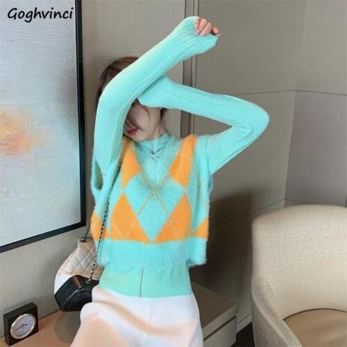 Sweater Vest Women Short V-neck Argyle Loose Colorful Harajuku Chic Trendy Elegant Sweet Leisure Soft Hot Sale Female Spring New