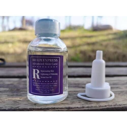 Rejuvenating Skin Lightening & Whitening Bleaching Serum Face Oil for Hyperpigmentation Skin Care