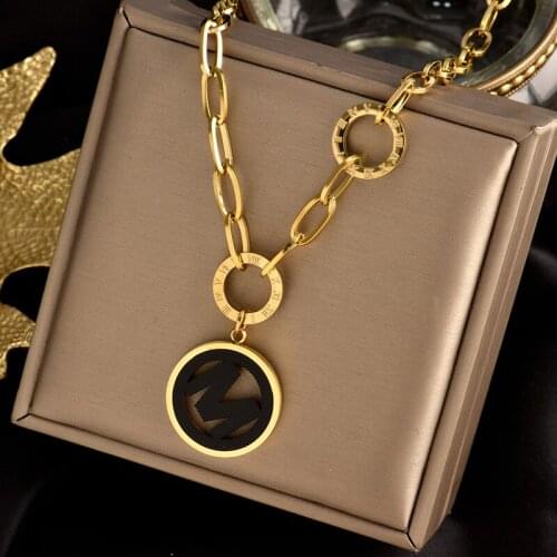 316L stainless steel fadeless letter D M H round piece retro fashion personality lengthened joker necklace sweater for women
