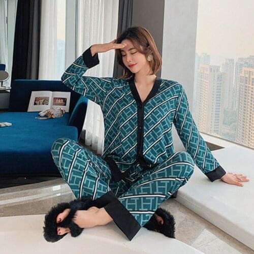 Summer Female Luxury Pajamas Set V-neck Design Cross Letter Print Sleepwear Satin Silk Like Soft Home Clothes Nightwear Sets XL