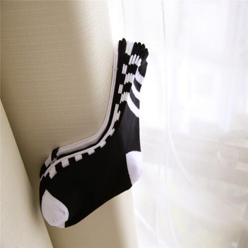 The new ladys tube of cotton socks Black and White Stripe Series Sox 714