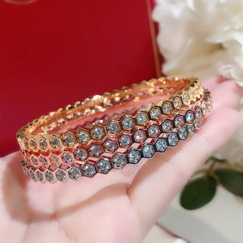 2021 New Fashion Elegant Honeycomb Womens Bracelet AAA Zircon Party Gorgeous Couple Gift Hexagon Rose Gold Shining Compact