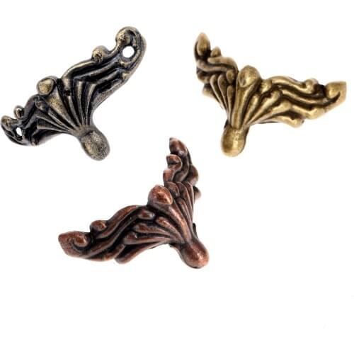 4Pcs Antique Brass Corners Wood Box Feet Bronze protector Jewelry Gift Box Leg Decorative Vintage Brackets Zinc Alloy screws