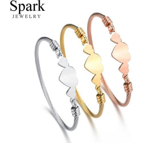 Spark Personalized Name Engraved Bracelet For Women 3 Color Custom Stainless Steel Love Heart Charm Bangles Valentines Day Gift