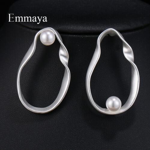 Emmaya Punk Expression Irregular Round With reverse Pearl Earrings abstracted Two Color Geometric For Cool Girls In Party