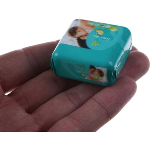 Mini Pocket Diaper Napkin Tissue DIY 1: 12 Dollhouse Miniature Doll House Children Room Accessories