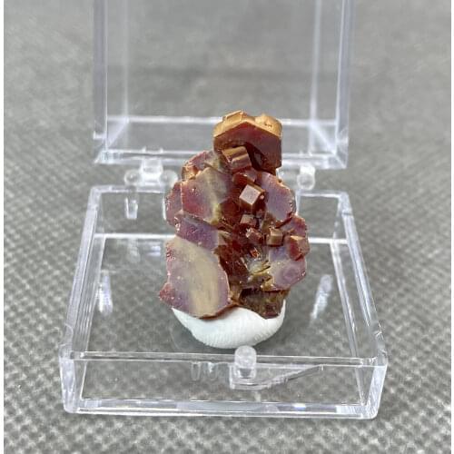 100% Natural Vanadinite mineral specimen quartz crystal specimen Collection Stones and crystals box size 3.4 cm