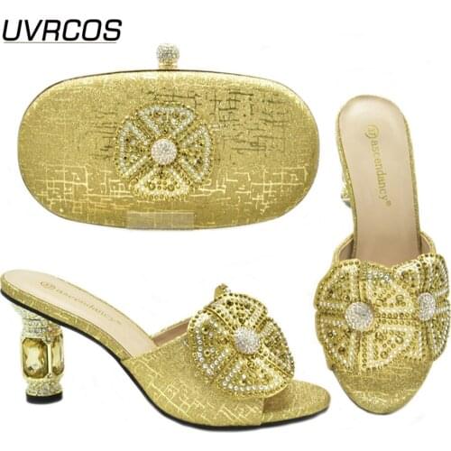 Nigerian 2021 New Italian Design Party Elegant Women Shoes and Bag Set Decorated With Rhinestone Mixing Metal in Golden Color