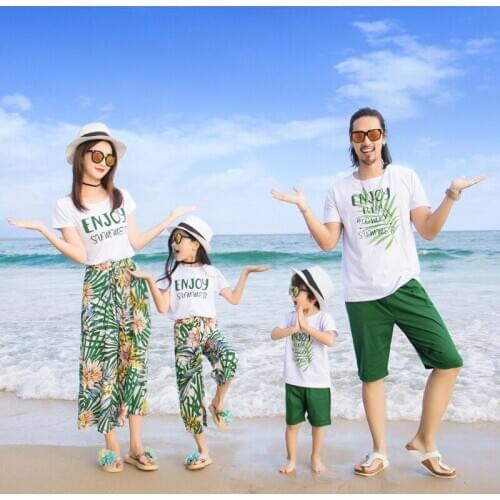 Summer Matching Family Clothes Casual Short Sleeve T-shirt Shorts Mom and Me Matching Sets Father Mom and Son Daughter Sets New