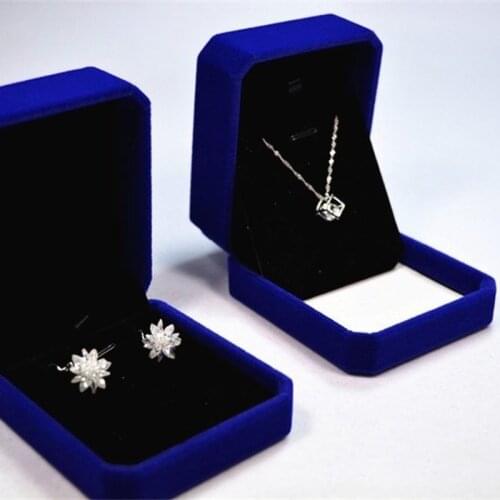 1Pcs Velvet Necklace Pendant Box Wedding Bride Jewelry Gift Storage Box Collar Earring Trinket Display Case Holder Organizer