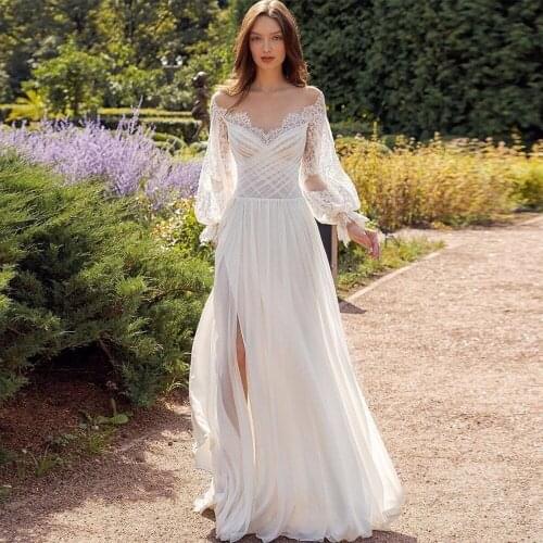 Bohemian Full Lace V Neck Wedding Dresses Off Shoulder Long Sleeves Tulle Beach Plus Size Boho Wedding Dress Front Split