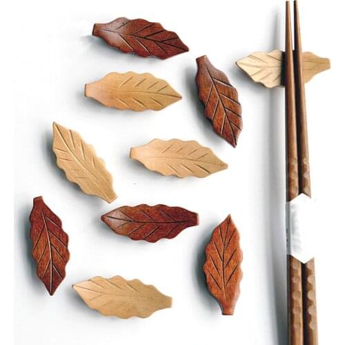 Small Leaf Nanmu Chopstick Holder Cartoon Chopstick Holder Art Craft Dinner Tableware Kitchen Accessories Leaf-Shaped Chopstick