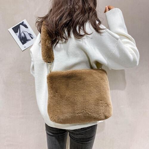 2020 New Winter Candy Color Shoulder Bags For Women Soft Plush Large Capacity Messenger Bag Female Big Warm Fur Tote Bags