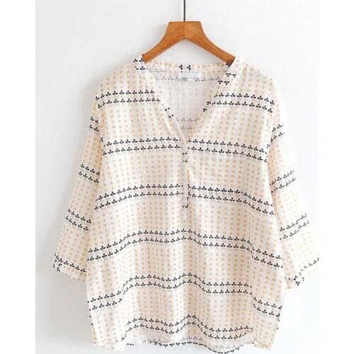 2020 New Summer Women Blouse Mori Girl Polka Dot Print Thin V-neck Cotton Loose Casual Three Quarter Sleeve Shirts Women