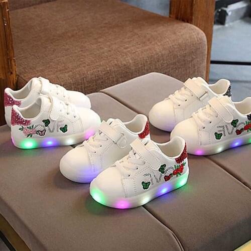 Kids Teens Sneakers For Girls Glow Sports Running Shoes Toddler Baby Leisure Tenis Infantil Sneaker Led Light Non-slip Gym Shose