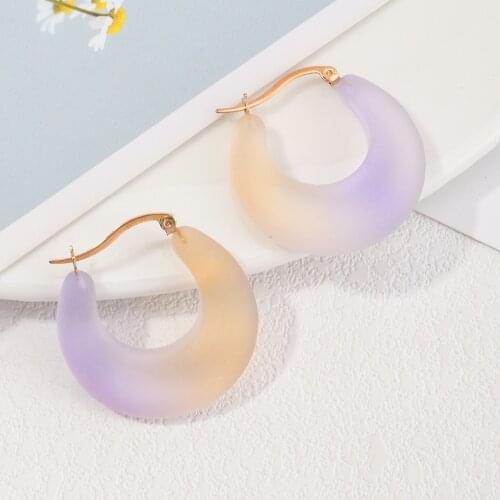 Fashion Acrylic Geometric Stud Earrings Womens Summer Gradient C Shape Alloy Stud Earrings Jewelry for Girls