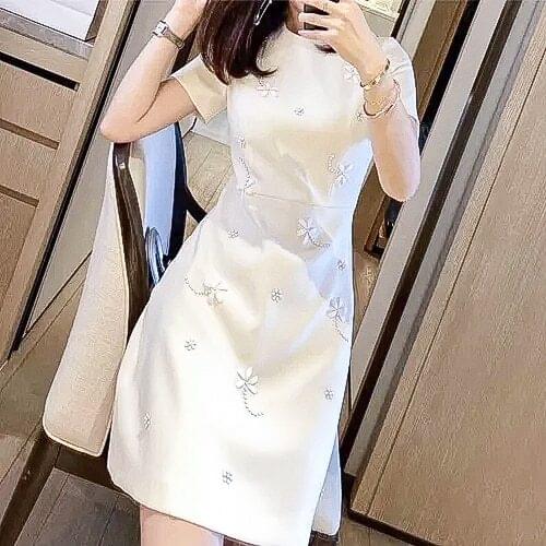 Korean womens embroidered beaded cheongsam dress 2021 summer new ladies retro luxury A-line dress Diamonds O-Neck