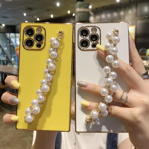 FLYKYLIN Cases With Rhinestones For Phones