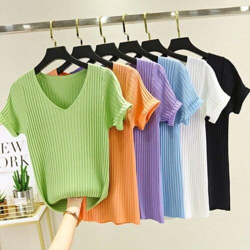 Women Short Sleeve T-shirt Sexy V-Neck Slim Summer T Shirt Beach Tops Stretch Knitted Fashion Casual Solid Color Cool Thin