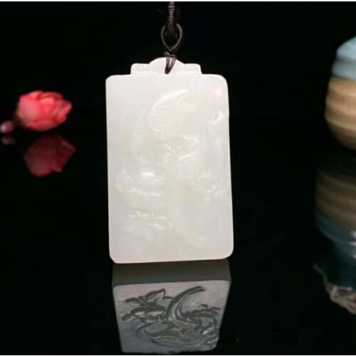 H21# Exquisite Hetian jade carving pendant