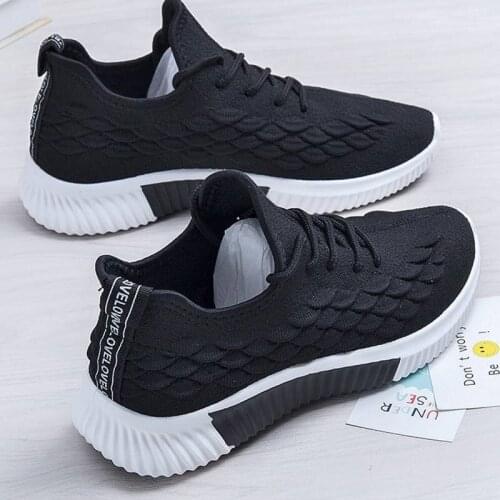 Round head flying weaving womens casual single shoes sports shoes casual shoes low-heel womens shoes 2021 spring new style